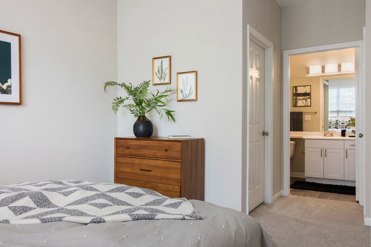 Apartments near Crossroads Cary, NC The Enclave at Crossroads Apartments